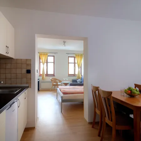Family 6 Apartamento