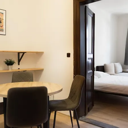 Family 6 Apartamento Praga