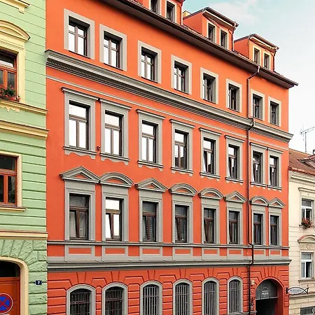 6 Apartmán