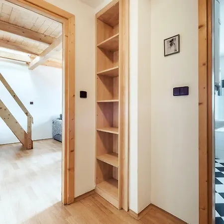 6 * Praha