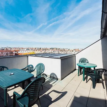 6 * Praha