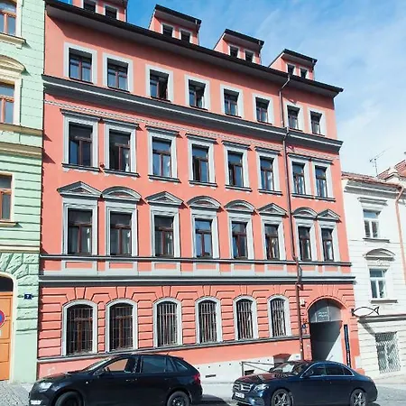 6 Apartmán *