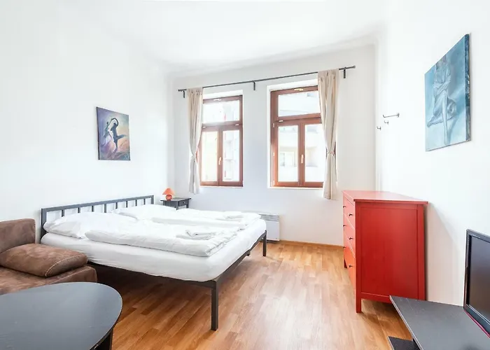 Apartment Family 6 *