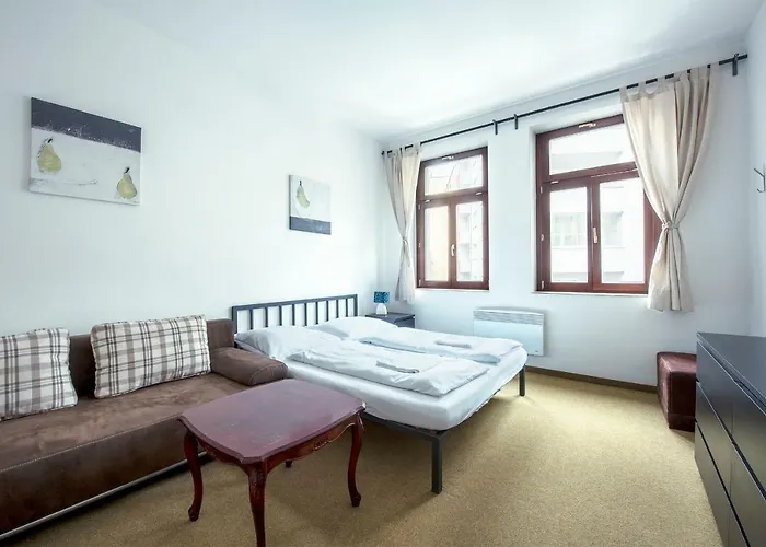 Apartament Family 6 *